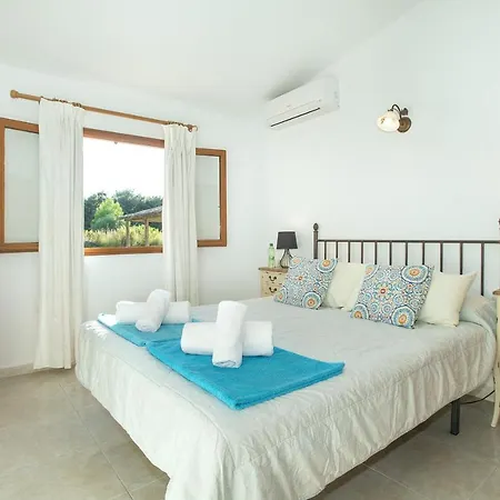 Owl Alejandra - Family And Friends Villa